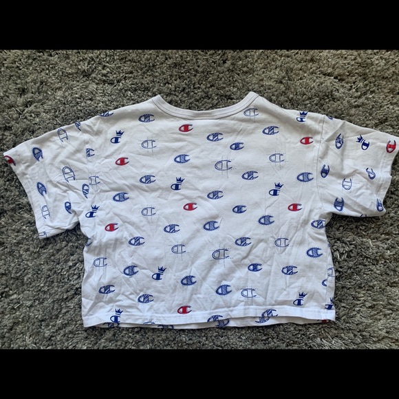 Champion Cropped Tee - Picture 4 of 4